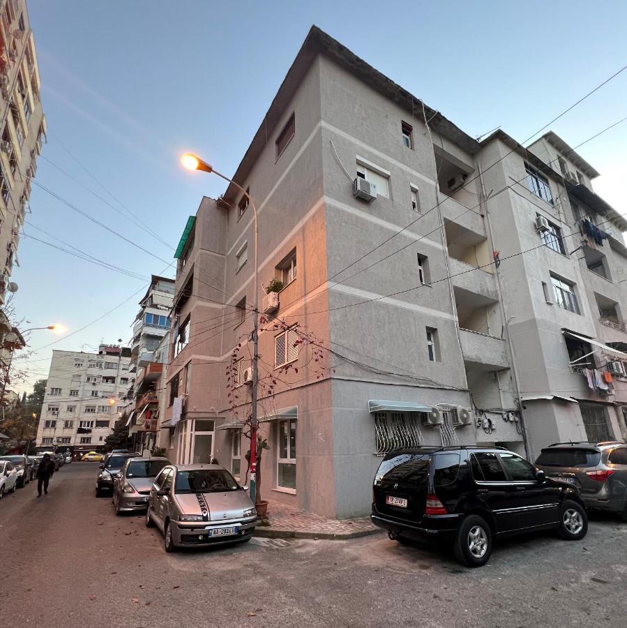 Grand Park & Bllok Area Rooms Tirana Exterior foto